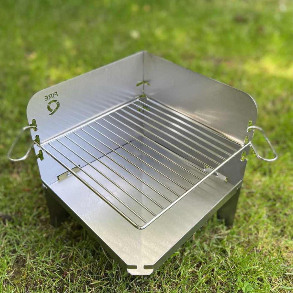 FireQ mini Reisegrill ist der kleinere und leichtere Bruder des FireQ