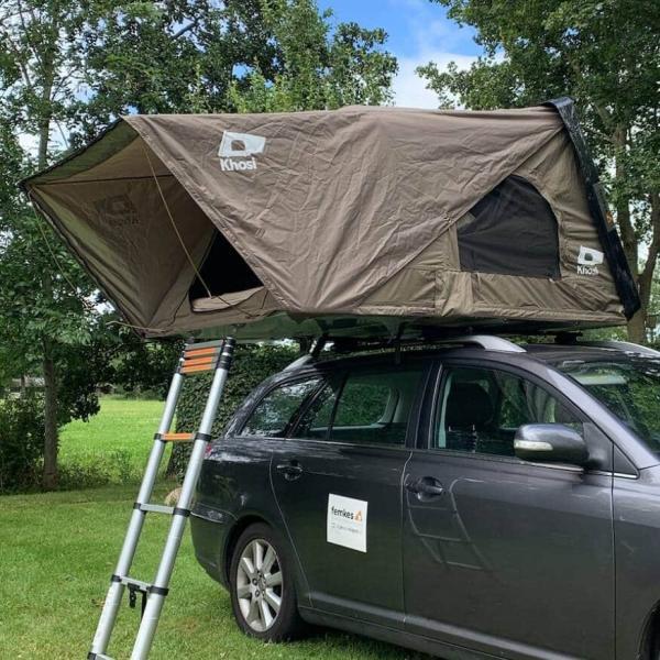 Femkes ABS Khosi Hybrid-Dachzelt kombinieren die besten Merkmale eines Hartschalen-Dachzelts und einen Klapp-Dachzelts.